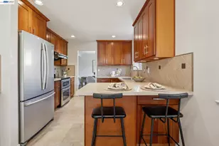 3560 Kirkcaldy St, Pleasanton, CA 94588 - Photo 19
