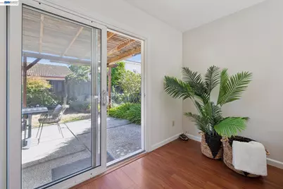 3560 Kirkcaldy St, Pleasanton, CA 94588 - Photo 27