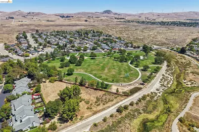 1957 Monterey Dr, Livermore, CA 94551 - Photo 37
