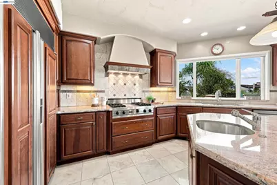 885 Willow Lake Rd, Discovery Bay, CA 94505 - Photo 23