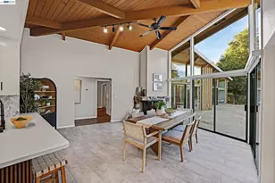 18009 Laird Ct, Castro Valley, CA 94546 - Photo 25