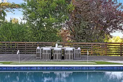 18009 Laird Ct, Castro Valley, CA 94546 - Photo 51