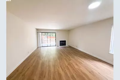 1555 Hecker Pass Rd #C101, Gilroy, CA 95020 - Photo 3