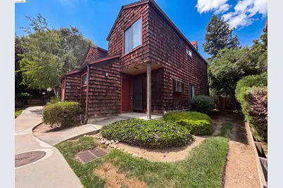 1555 Hecker Pass Rd #C101, Gilroy, CA 95020 - Photo 1