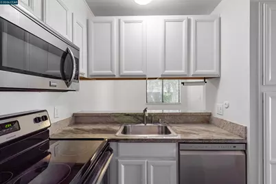 1194 Honey Trail, Walnut Creek, CA 94597 - Photo 17