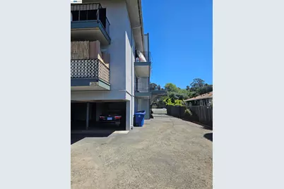 1064 E Street, Hayward, CA 94541 - Photo 9