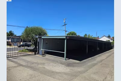 1064 E Street, Hayward, CA 94541 - Photo 7