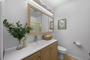 45 Sleepy Hollow Ln, Orinda, CA 94563 - Photo 23