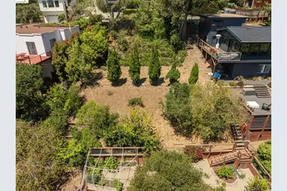 1072 Sterling Ave, Berkeley, CA 94708 - Photo 3
