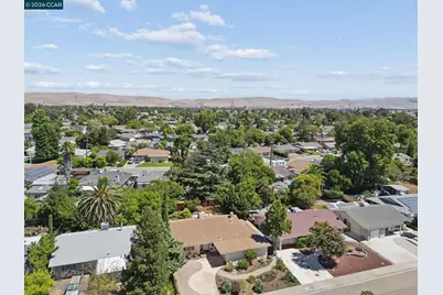 1321 Hollyhock St, Livermore, CA 94551 - Photo 45
