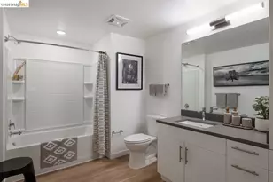 260 Brooklyn Basin Way, Oakland, CA 94606 - Photo 13
