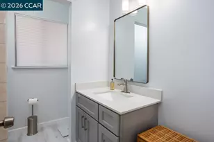 5468 Roundtree Pl, Concord, CA 94521 - Photo 11