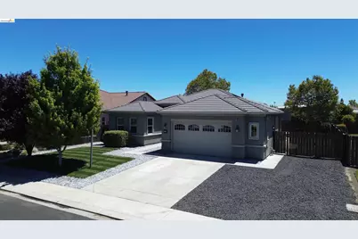 1110 Clearwater Creek Blvd, Manteca, CA 95336 - Photo 31
