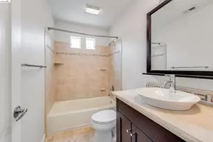 1894 Granada Dr, Concord, CA 94519 - Photo 15