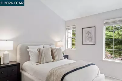 208 Commodore Dr, Richmond, CA 94804 - Photo 19