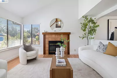 2227 Emerald Hills Cir, San Jose, CA 95131 - Photo 7
