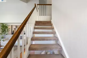 2227 Emerald Hills Cir, San Jose, CA 95131 - Photo 25