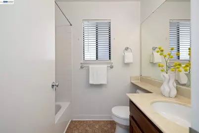2227 Emerald Hills Cir, San Jose, CA 95131 - Photo 33