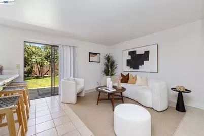 2227 Emerald Hills Cir, San Jose, CA 95131 - Photo 17