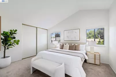 2227 Emerald Hills Cir, San Jose, CA 95131 - Photo 37