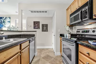 150 Reflections Drive #13, San Ramon, CA 94583 - Photo 15