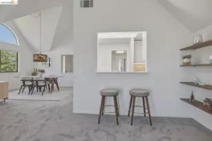 7 Courageous Ct, Alameda, CA 94501 - Photo 17