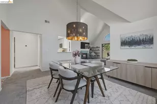 7 Courageous Ct, Alameda, CA 94501 - Photo 1
