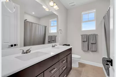 1553 Base Ct, Dixon, CA 95620 - Photo 25