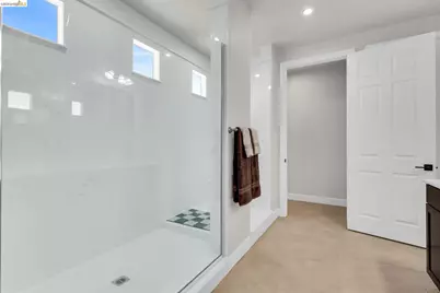 1553 Base Ct, Dixon, CA 95620 - Photo 37