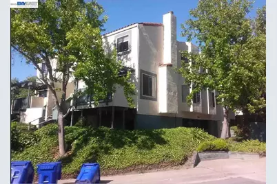 1704 Dalessi Dr, Pinole, CA 94564 - Photo 1