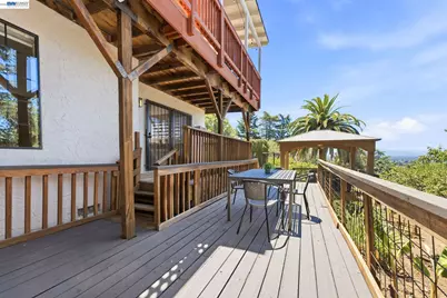 3981 Blue Gum Dr, San Jose, CA 95127 - Photo 7