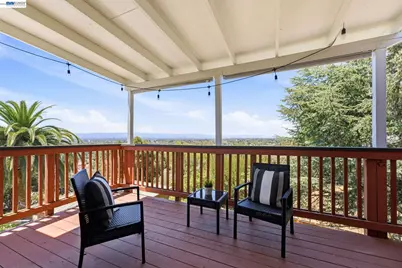 3981 Blue Gum Dr, San Jose, CA 95127 - Photo 23