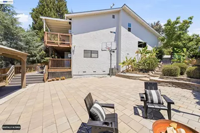 3981 Blue Gum Dr, San Jose, CA 95127 - Photo 11