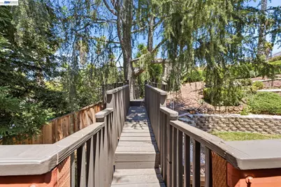 3981 Blue Gum Dr, San Jose, CA 95127 - Photo 25