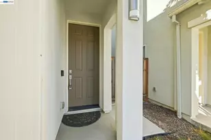 8553 Schooner Way, Newark, CA 94560 - Photo 39