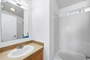 28957 Venus St, Hayward, CA 94544 - Photo 37