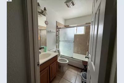 2784 Entrada Cir, Antioch, CA 94509 - Photo 23