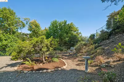 7811 Potrero Ave, El Cerrito, CA 94530 - Photo 31