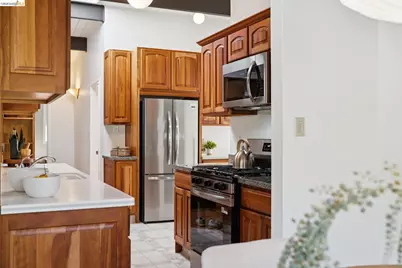7811 Potrero Ave, El Cerrito, CA 94530 - Photo 13