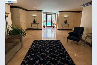 1015 Kings Rd #309, West Hollywood, CA 90069 - Photo 13