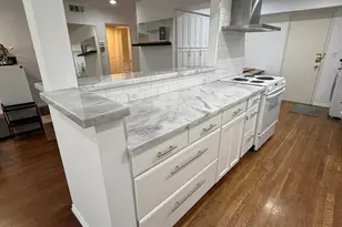 1015 Kings Rd, West Hollywood, CA 90069 - Photo 5