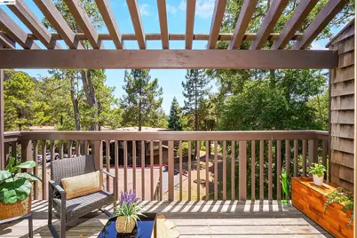 5370 Briar Ridge Drive, Castro Valley, CA 94552 - Photo 13