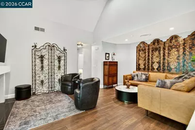 3183 Wayside Plz #311, Walnut Creek, CA 94597 - Photo 11