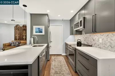 3183 Wayside Plz #311, Walnut Creek, CA 94597 - Photo 5