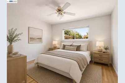 34390 Thornhill Ct., Fremont, CA 94555 - Photo 17
