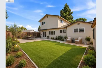 34390 Thornhill Ct., Fremont, CA 94555 - Photo 27