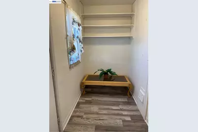 1100 101st Ave, Oakland, CA 94603 - Photo 11