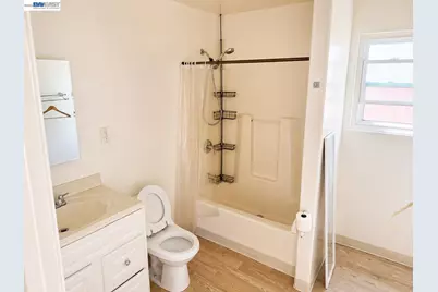 1565 Timothy Dr, San Leandro, CA 94577 - Photo 11