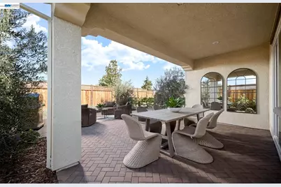 17762 Brightwood Avenue, Lathrop, CA 95330 - Photo 9