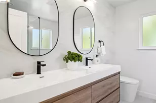920 Page St, Berkeley, CA 94710 - Photo 35
